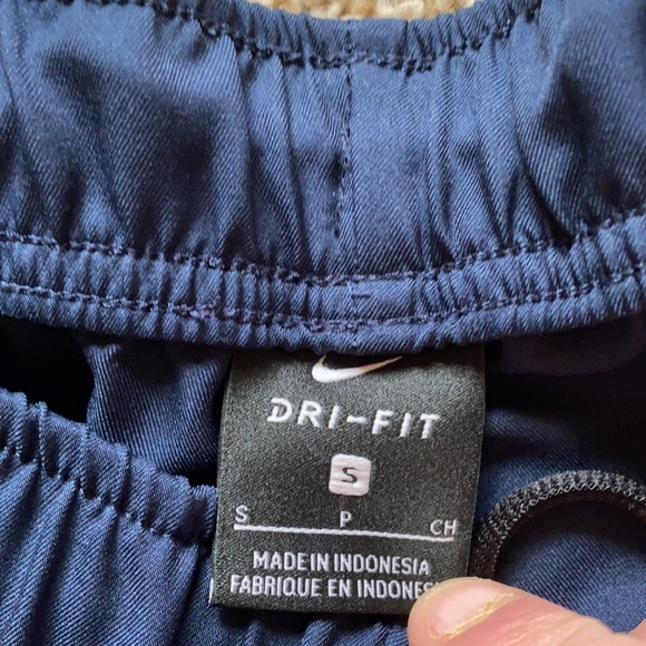 Nike Dri Fit Men’s sweats - Picture 2 of 2